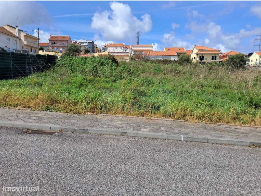 Terreno nos moinhos da funcheira - Amadora - Grande imagem: 4/7