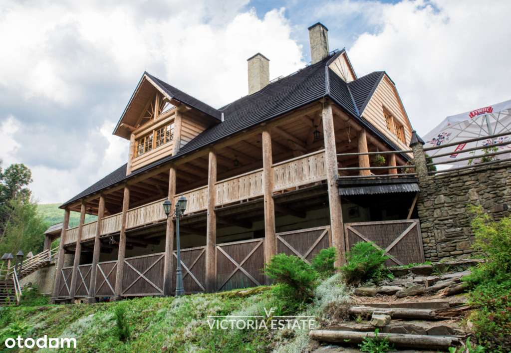 Karczma w stylu góralskim w Zawoi-6