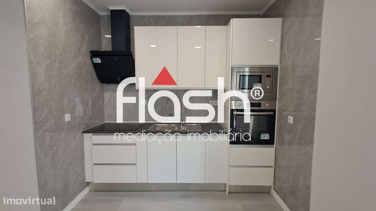 T1 Remodelado no centro da Amadora-5