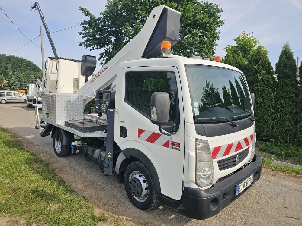Renault Maxity 2016