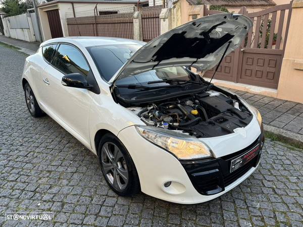 Renault Mégane Coupe 1.5 dCi Dynamique S - 20