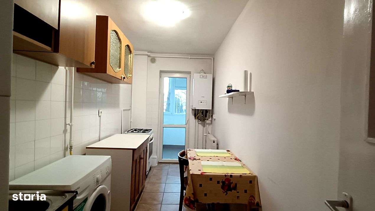 Apartament decomandat de inchiriat, 2 camere strada Mehedinti - Imagine principală: 3/8
