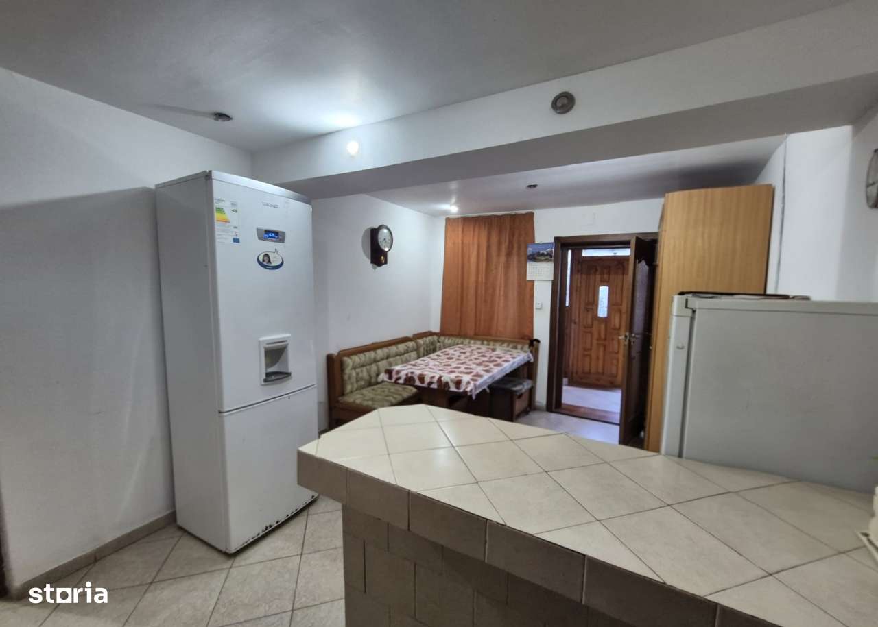 Casa Loc. Sântana,25km de Arad, gradină 1933 mp front stradal dublu-3