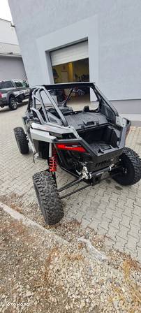 Polaris RZR - 12