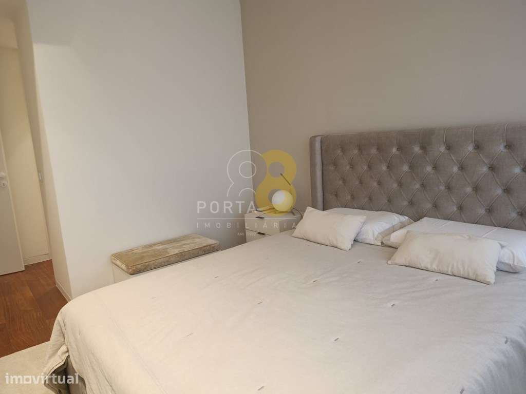 Luxuoso Apartamento T3 na Boavista frente ao Rosario-18