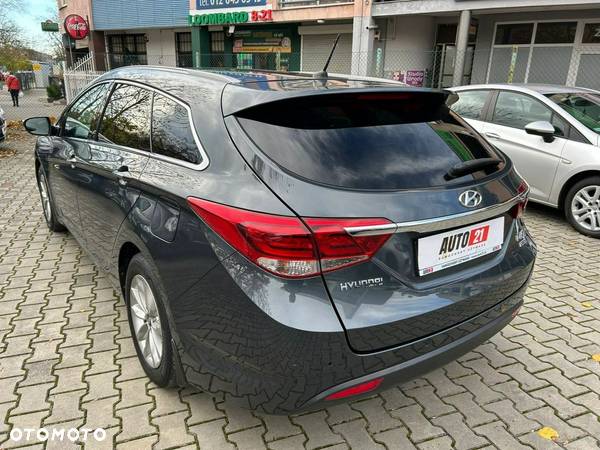 Hyundai i40 1.7 CRDi BlueDrive Style DCT - 12