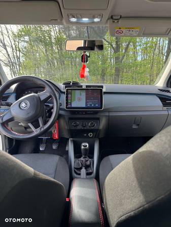 Skoda Fabia 1.2 TSI Active - 10