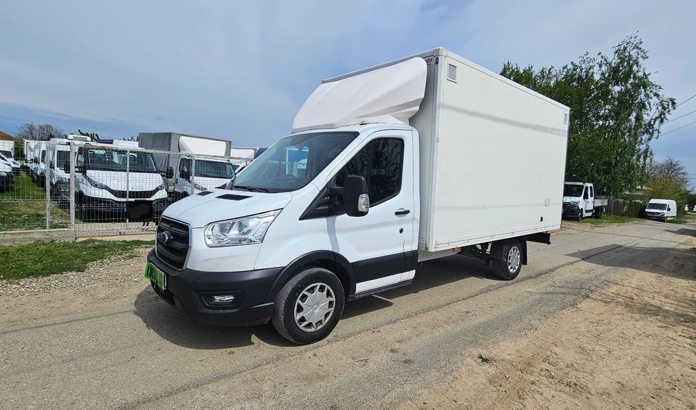 Ford Transit 2021