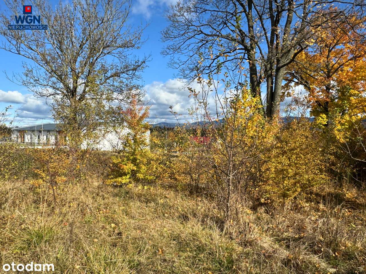 Działka budowlana na obrzeżach miasta.-10