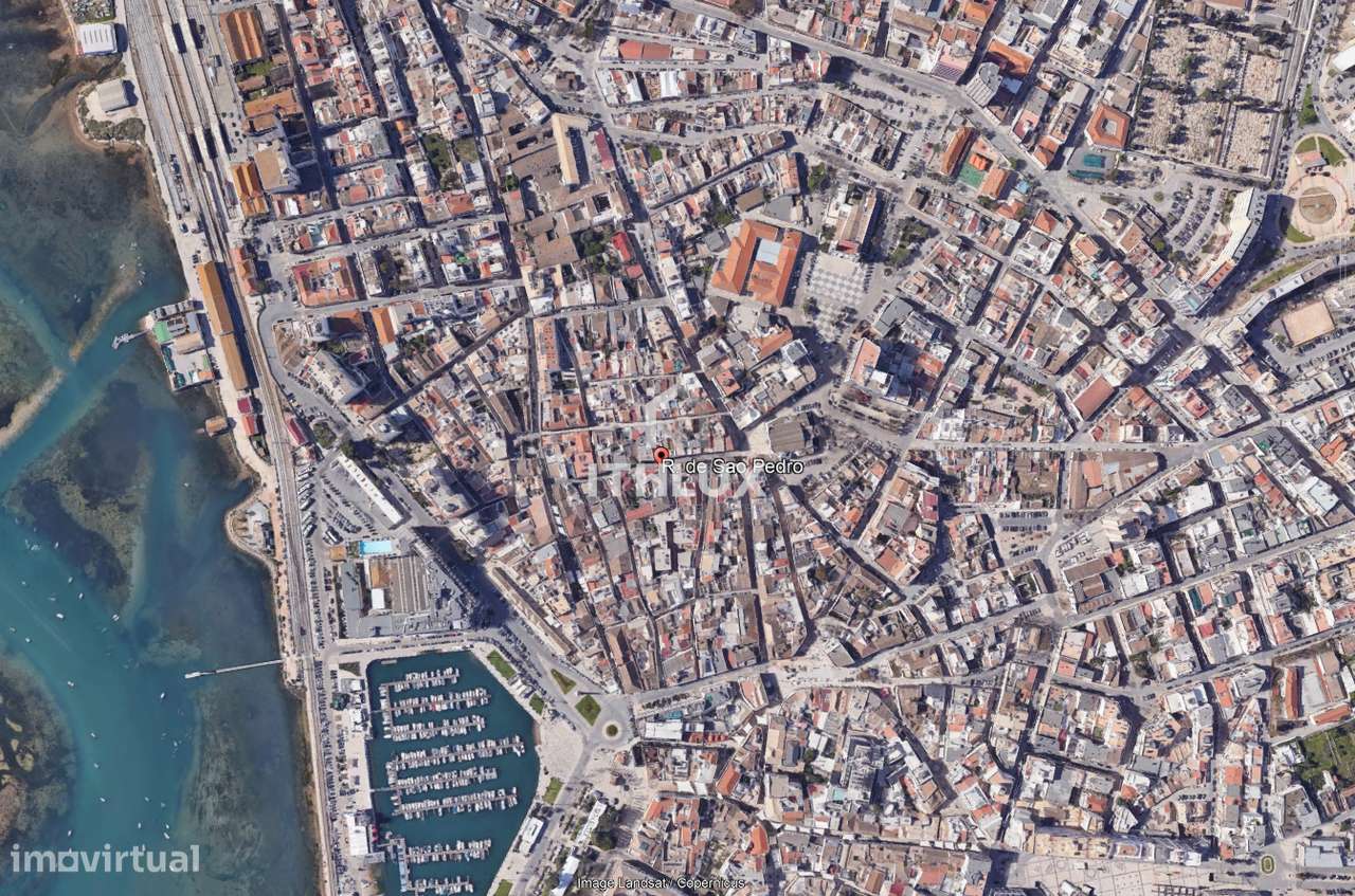 OPORTUNIDADE EXCLUSIVA - Prédio na Baixa de Faro com projeto aprovado - Grande imagem: 3/15