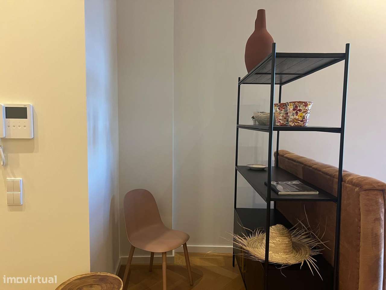 T0 luxuoso, mobilado e equipado, no centro-7