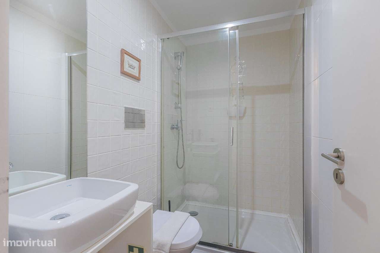 Apartamento T0 com Mezanino | Rua Alves da Veiga | Porto-12