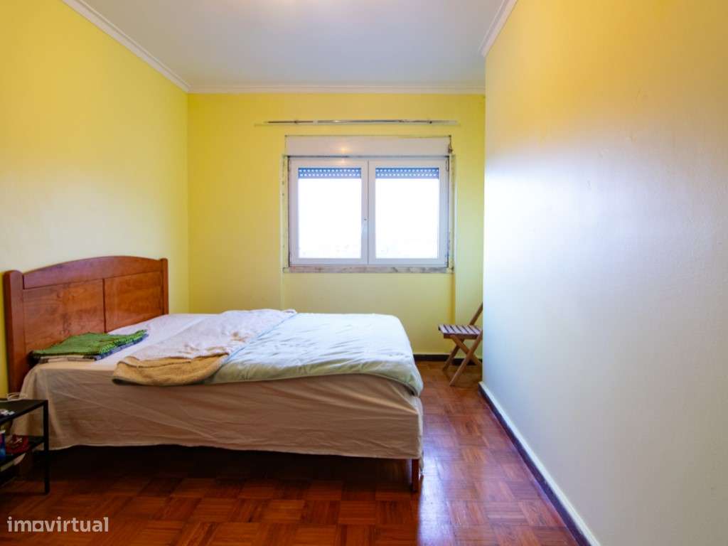 Imperdível T2 na Amadora!-10