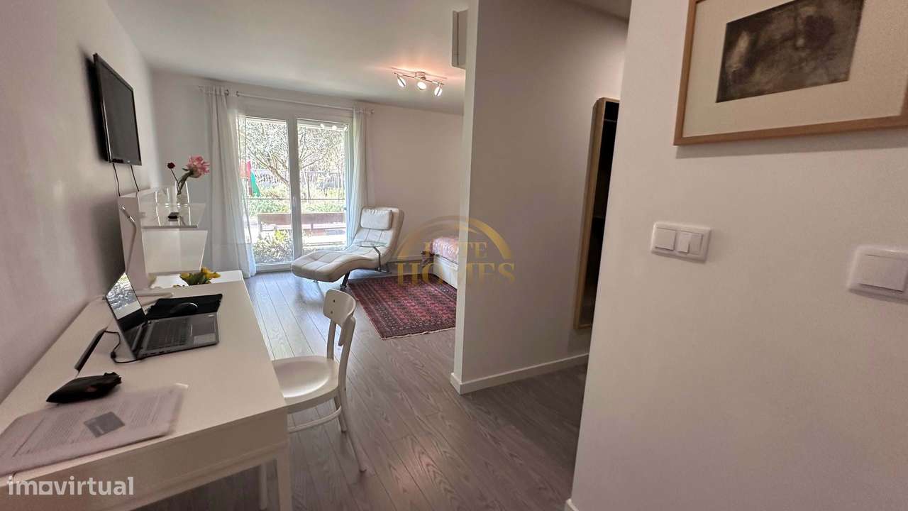 Apartamento T3 de Luxo em Paço de Arcos.-14