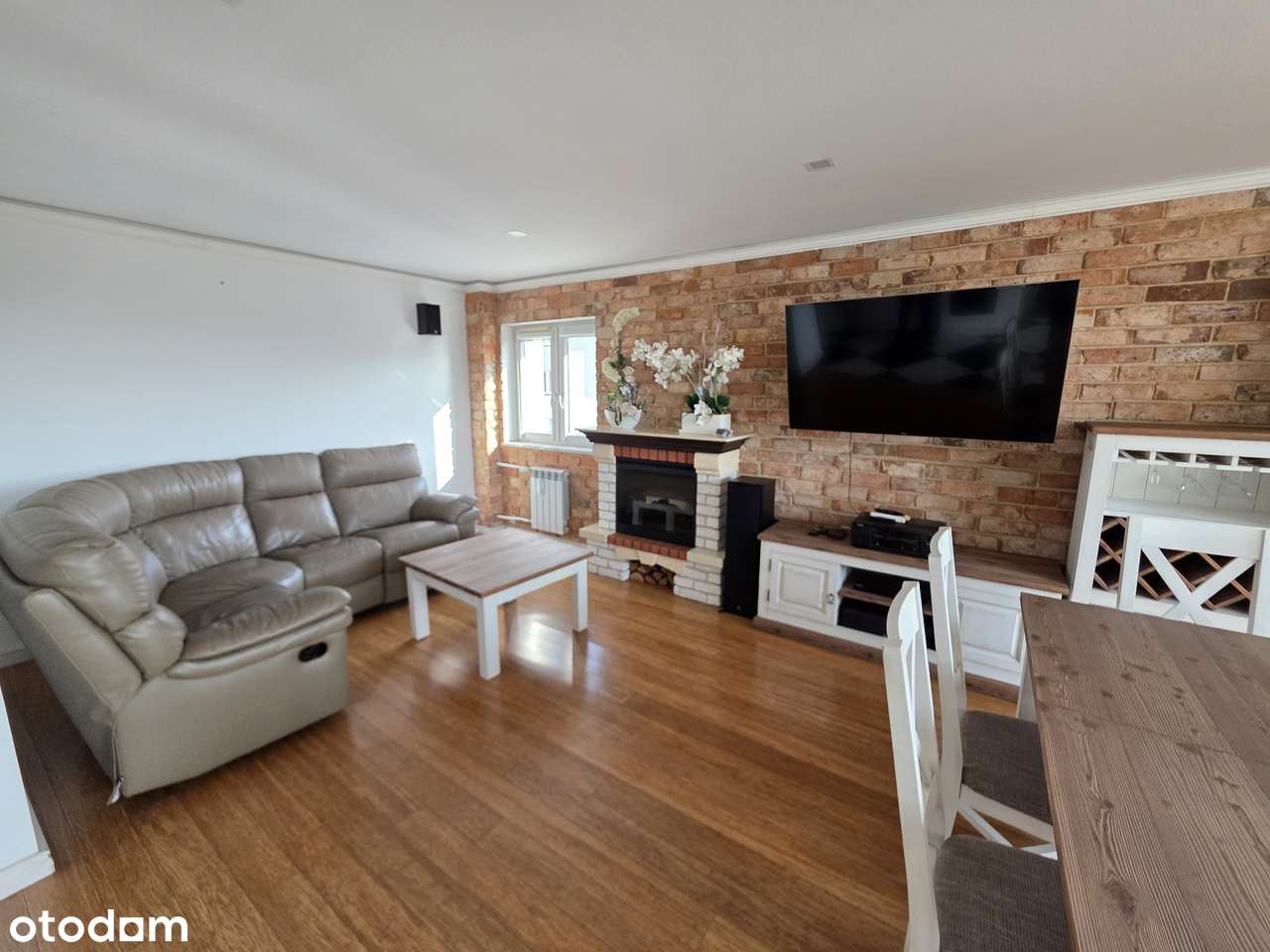 Piękne, przestronne mieszkanie z widokiem na zieleń!!-1