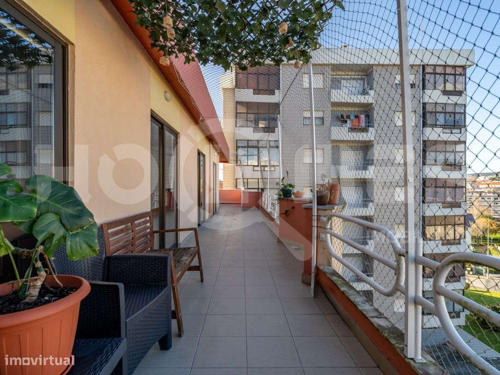 T3 + Sótão | Abadias | Terraço | Boas Áreas | Luminosidade-39