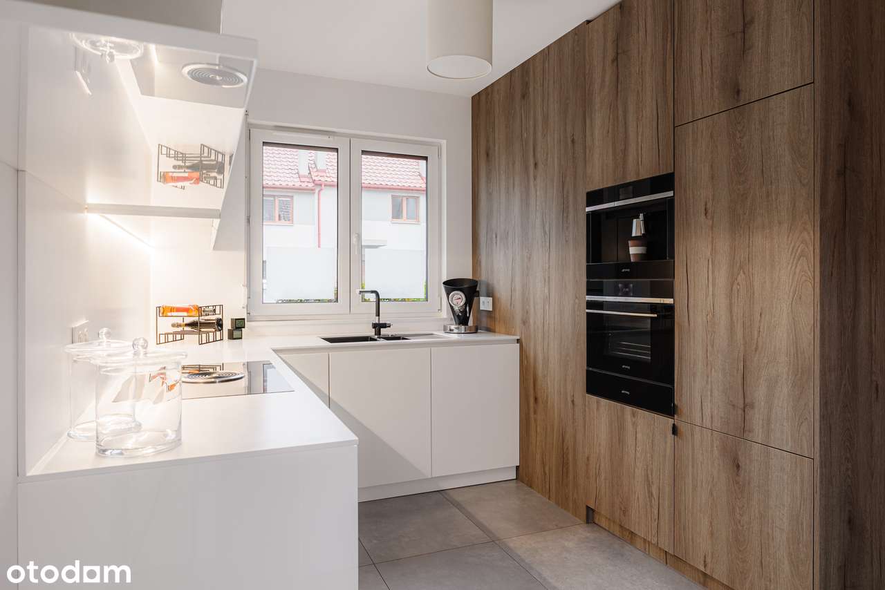 Nowoczesny dom z ogródkiem w pobliżu lasu - Pełny obrazek: 5/20