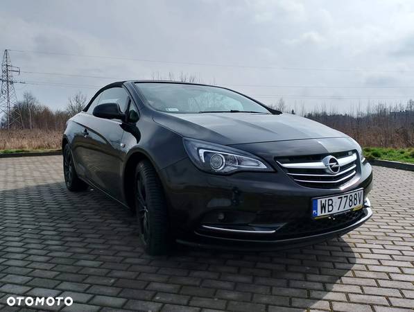 Opel Cascada 1.6 T Cosmo S&S EU6 - 9