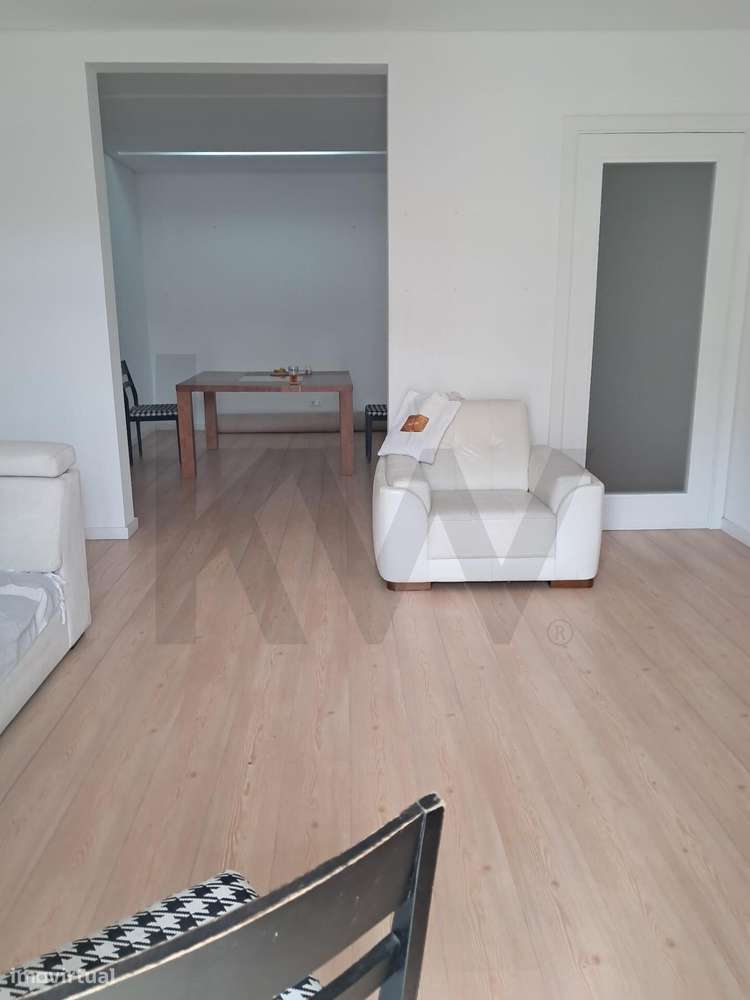 * Apartamento T3 próximo da Alameda * 171 m2 em bom estado * - Grande imagem: 2/32