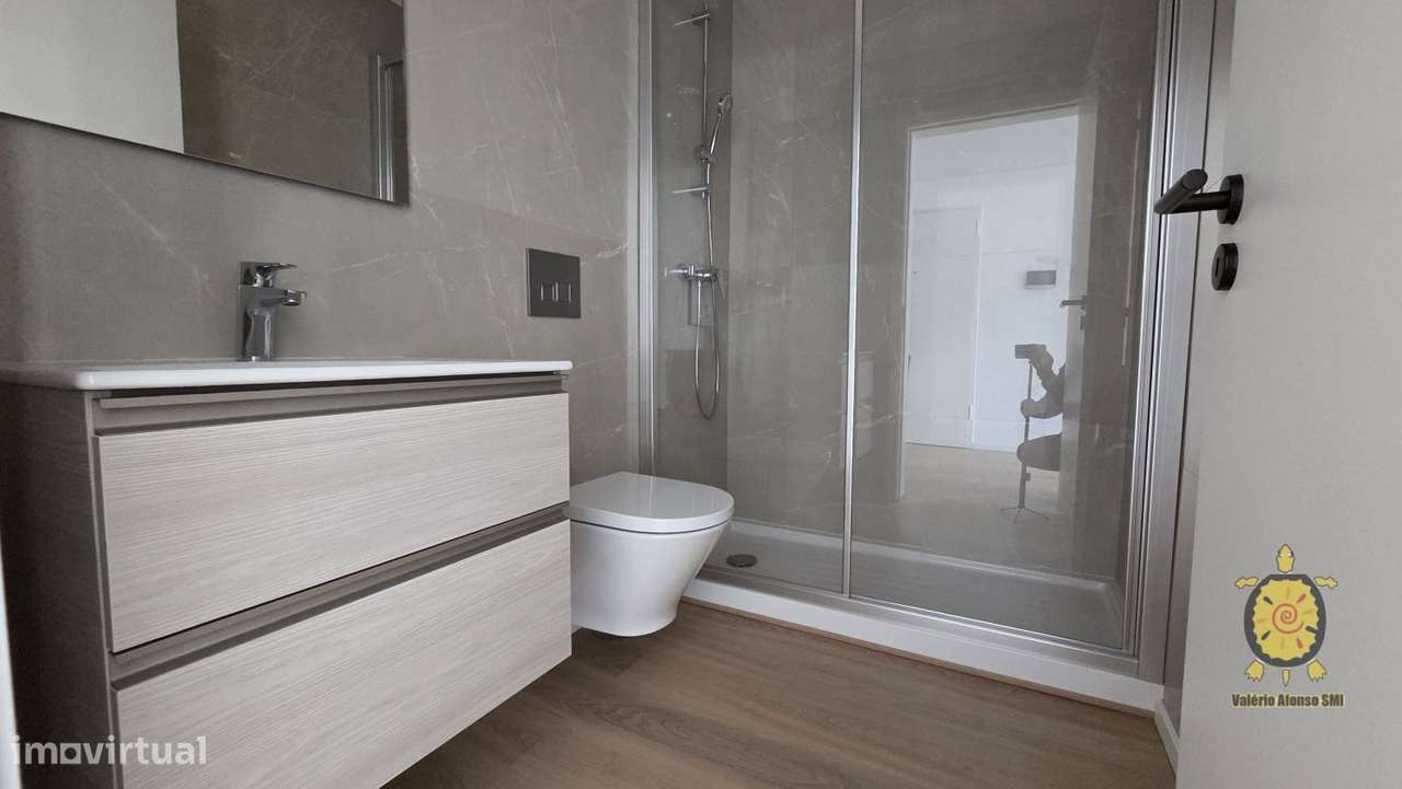 Apartamento T2 - junto ao mar - Praia da Barra-5