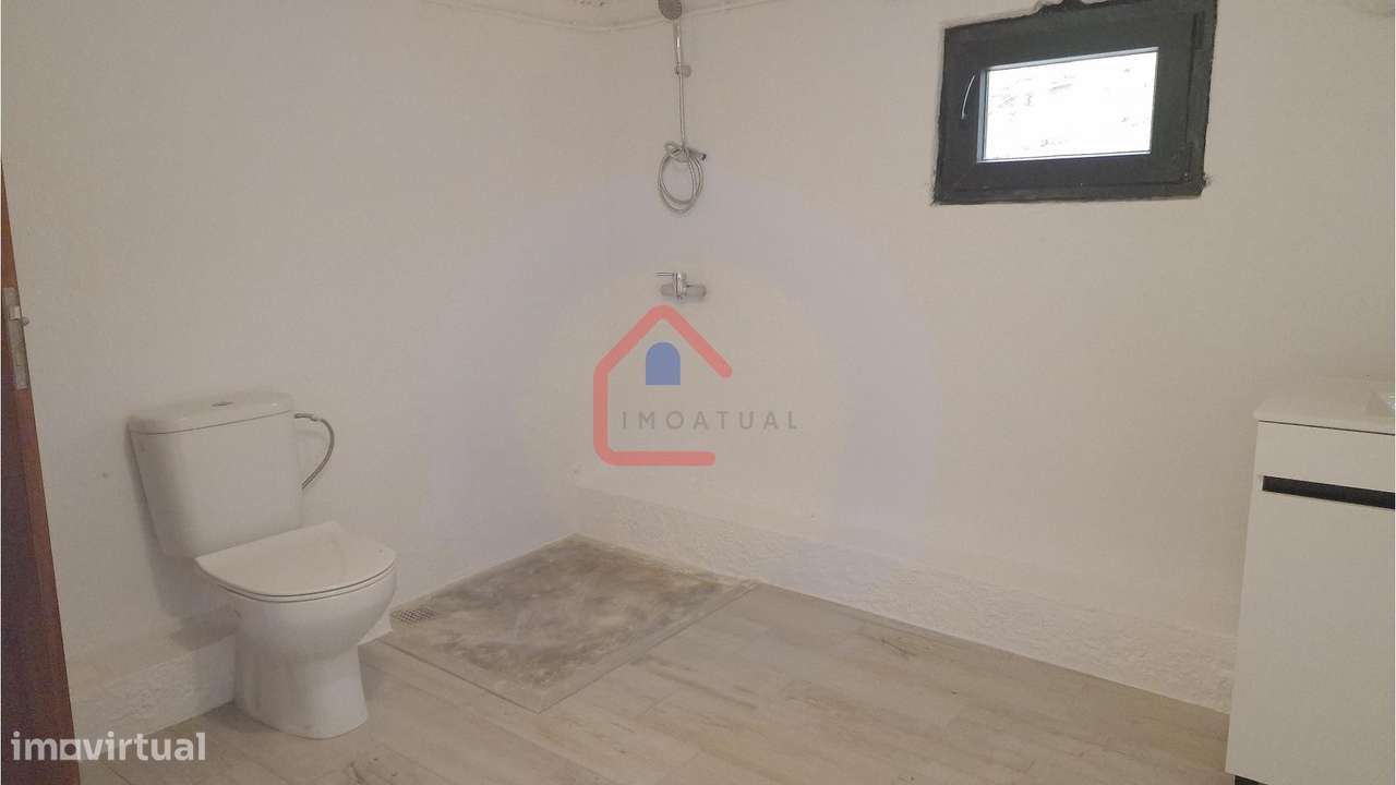 Moradia Isolada T3 em Sesimbra-14