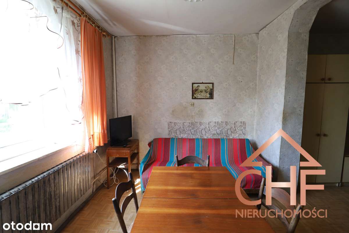 Dom parterowy z pomieszczeniami gospodarczymi-16