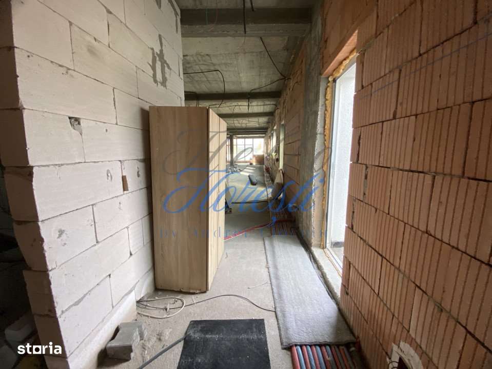 Spatiu Comercial PREMIUM in Gilau – 400mp, Vizibilitate MAXIMA La St - Imagine principală: 4/19