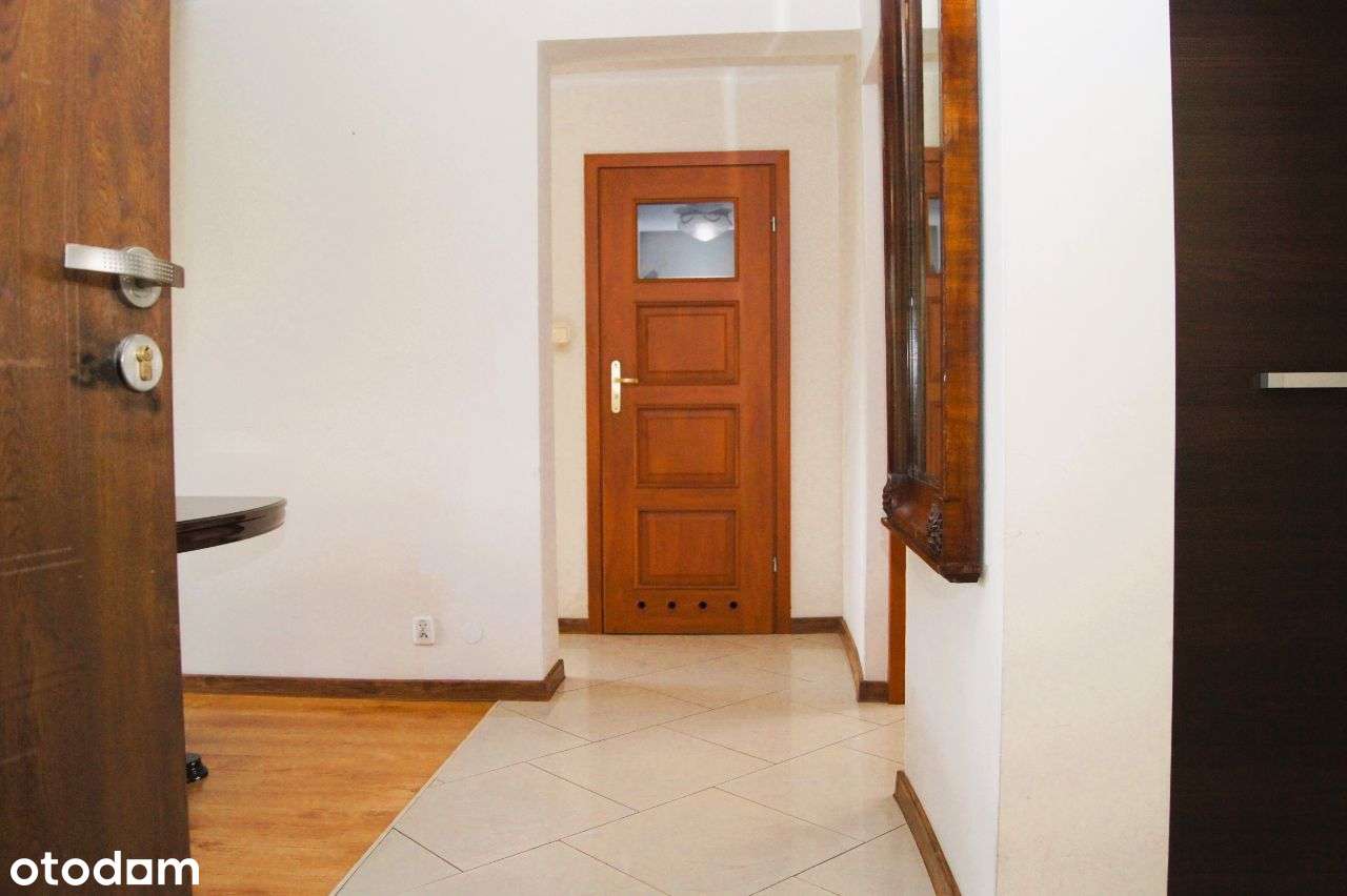 OKAZJA! Mieszkanie blisko centrum do odświeżenia-3