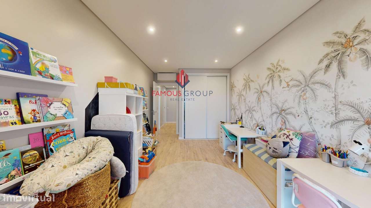 Penthouse T5 exclusiva com acabamentos de luxo - Portimão-21