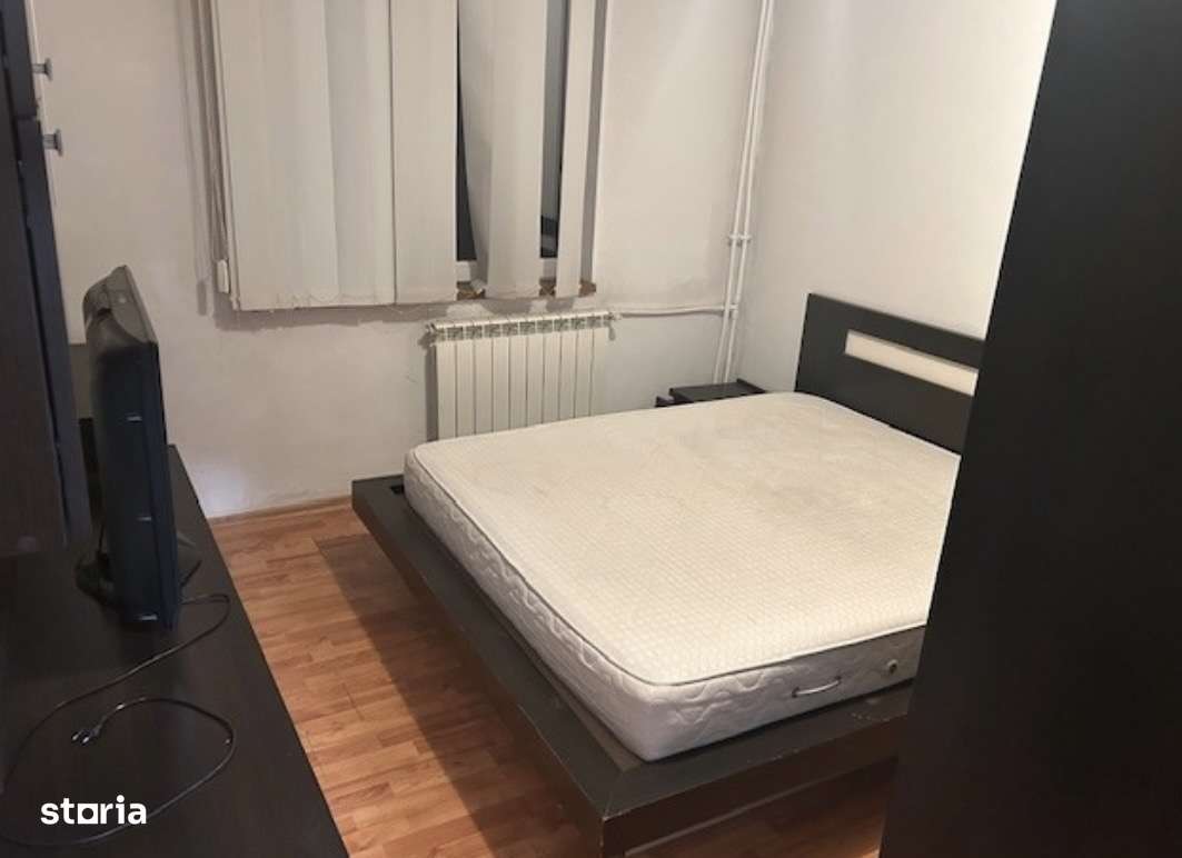 Apartament 3 camere de vânzare Gorjului-4