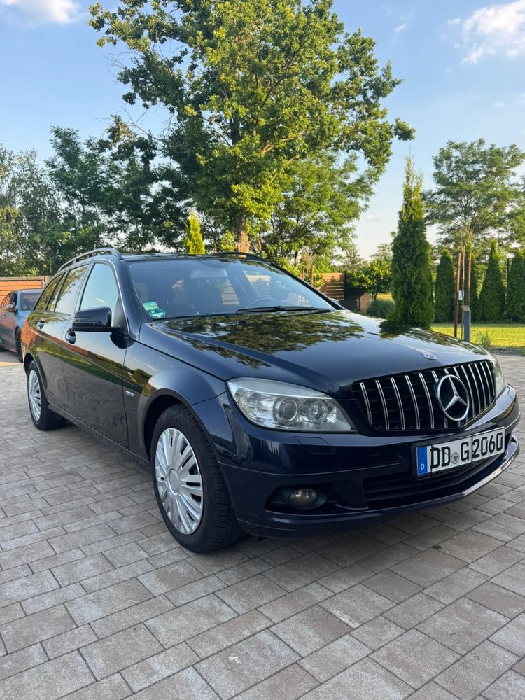 Mercedes-Benz C W204 220 CDI DPF Automatik BlueEFFICIENCY Avantgarde 2010