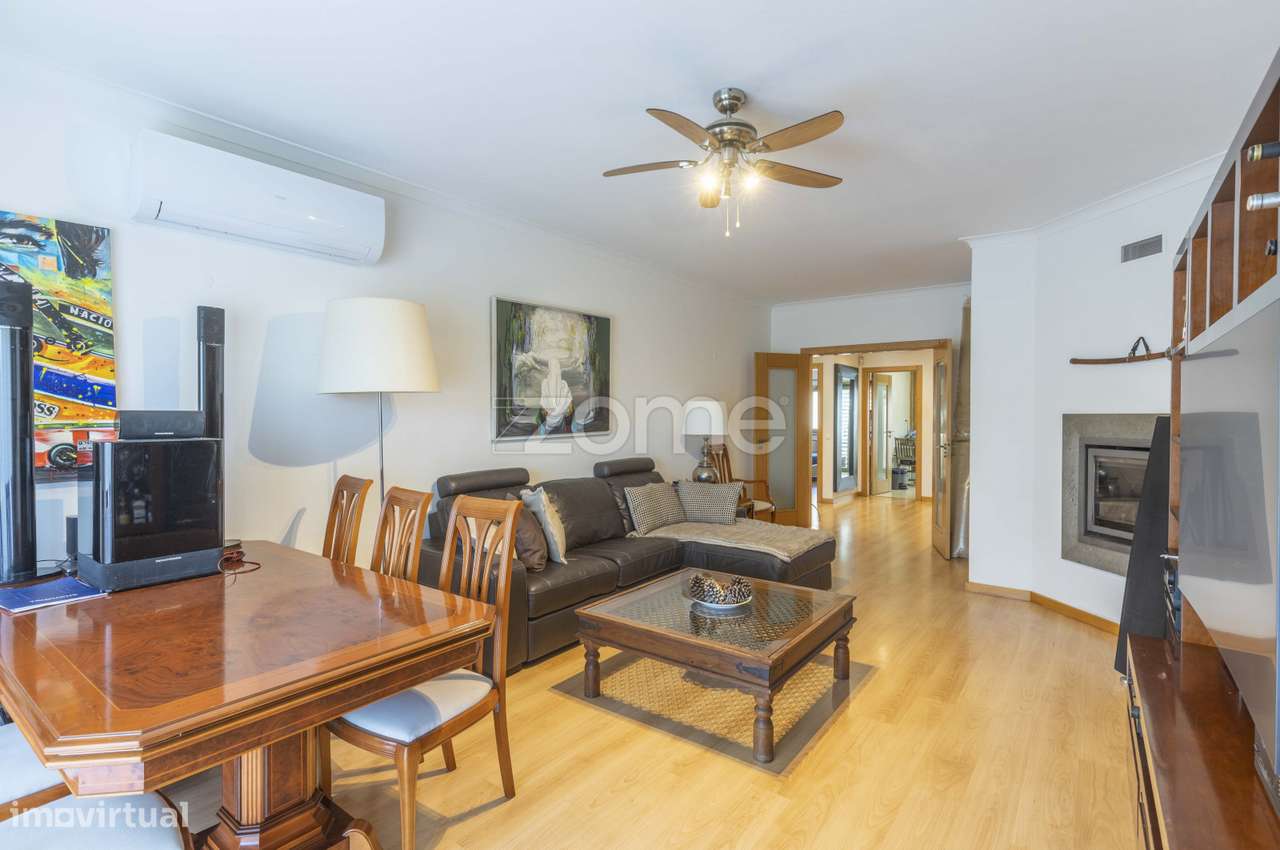Apartamento T2 em Condomínio-5