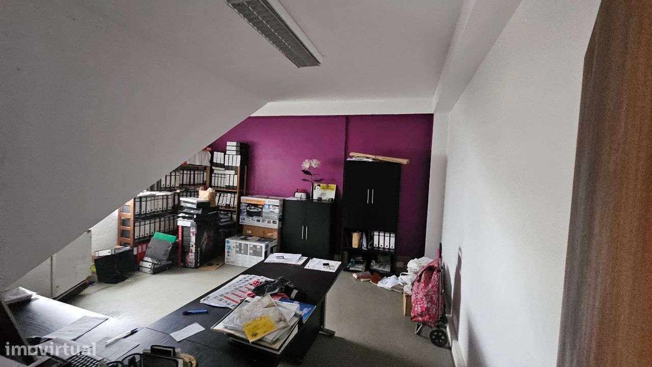 Armazém Industrial em Torres Vedras - Grande imagem: 4/6