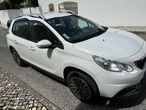 Peugeot 2008 - 4