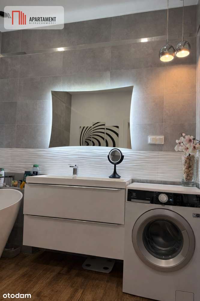 Nowoczesny apartament z balkonem i windą | Bielany-11