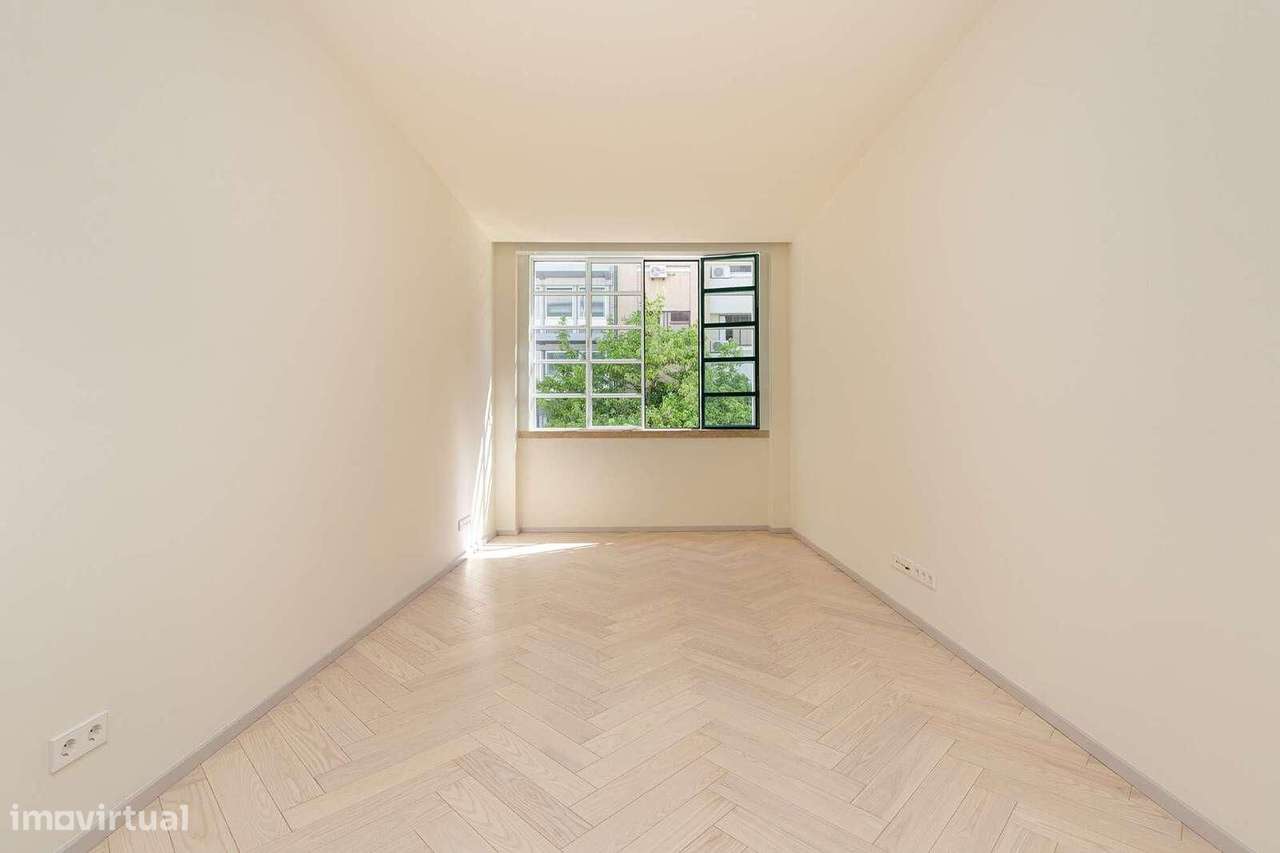 Apartamento T1 com estacionamento, Avenida da Liberdade, Lisboa - Grande imagem: 3/30