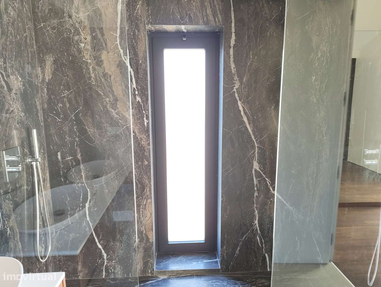 MORADIA NOVA com Piscina e Jardim - Junto ao Mar .-29