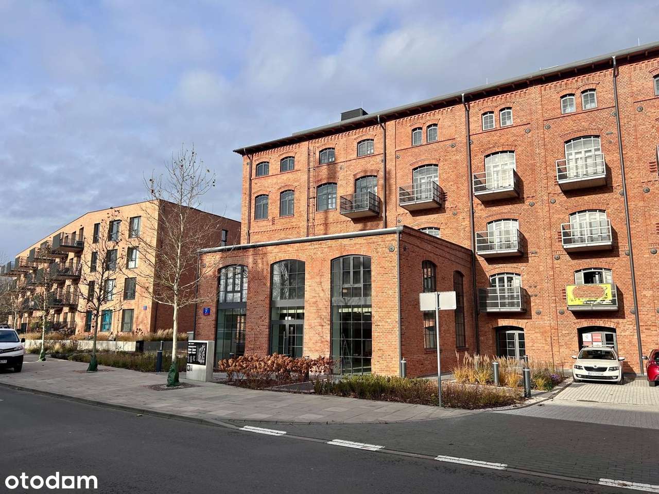 Nowoczesny lokal 59m2 z witryną i dwoma wejściami, ul. Dziatwy 7 - Pełny obrazek: 1/6