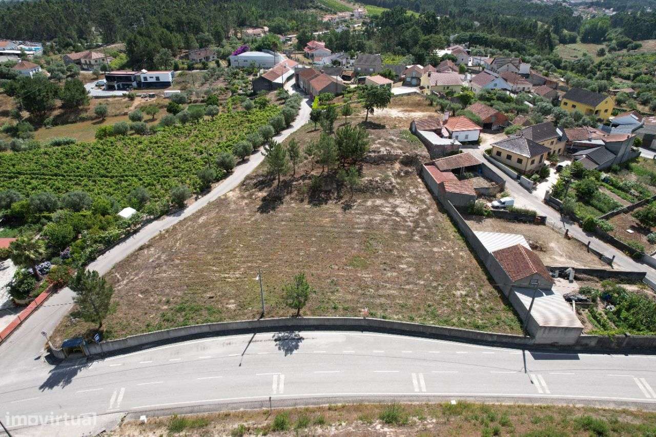 Terreno Para Construção no Olival - Grande imagem: 2/12