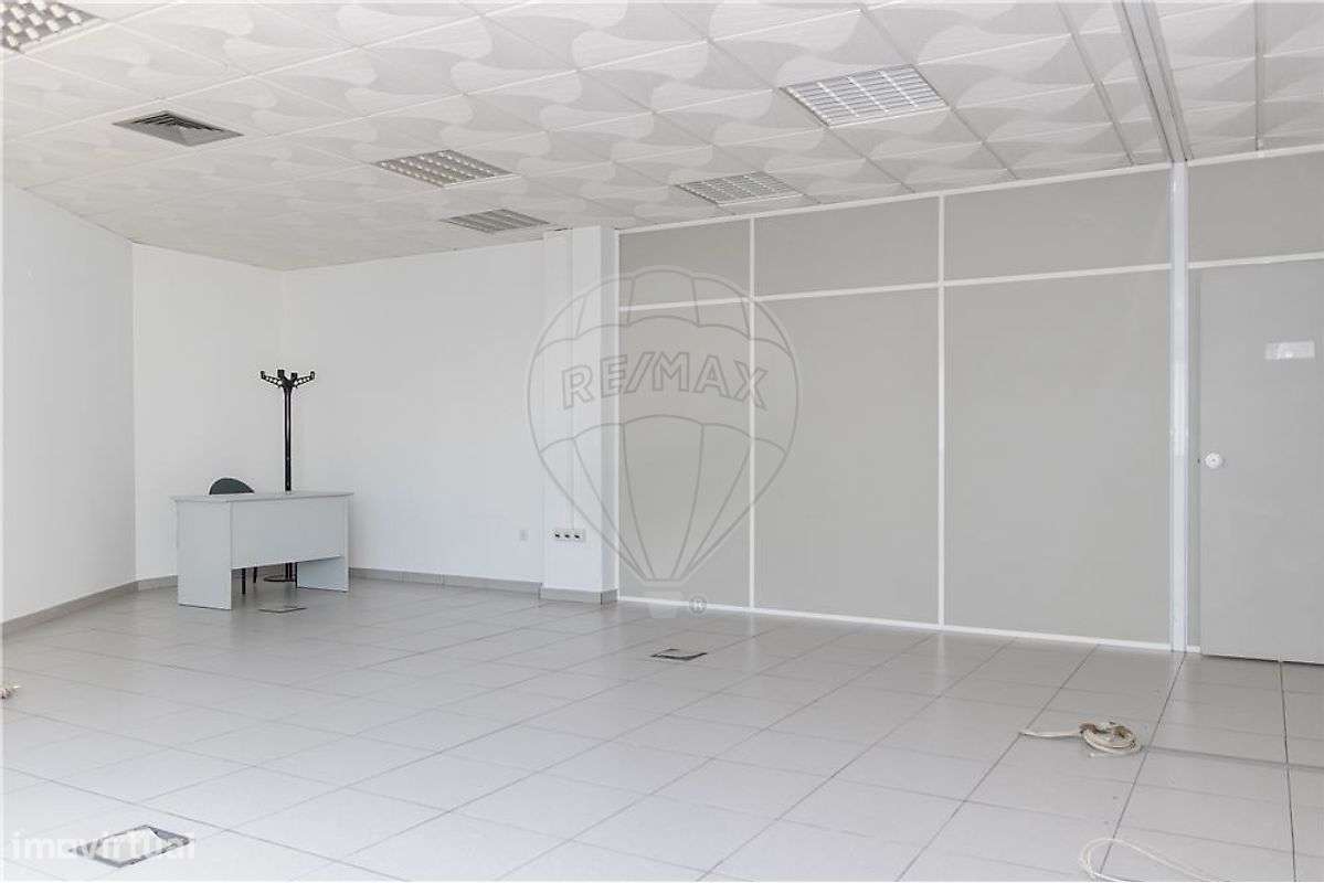 Escritório T0 para arrendamento - Grande imagem: 5/17