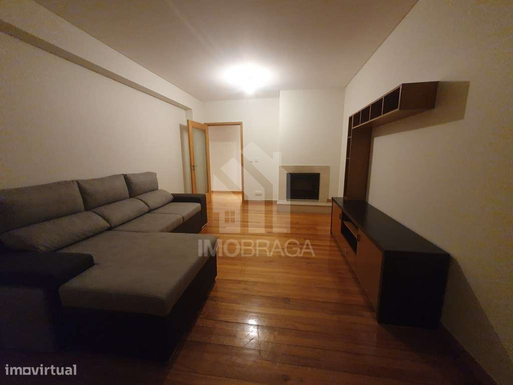 Venda Apartamento T2 Mobilado e Equipado em Lomar, Braga-5
