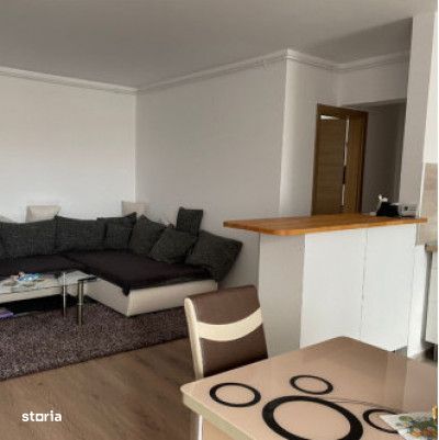 Apartament de 3 camere, 66mp, etaj intermediar, parcare, zona Plopilor