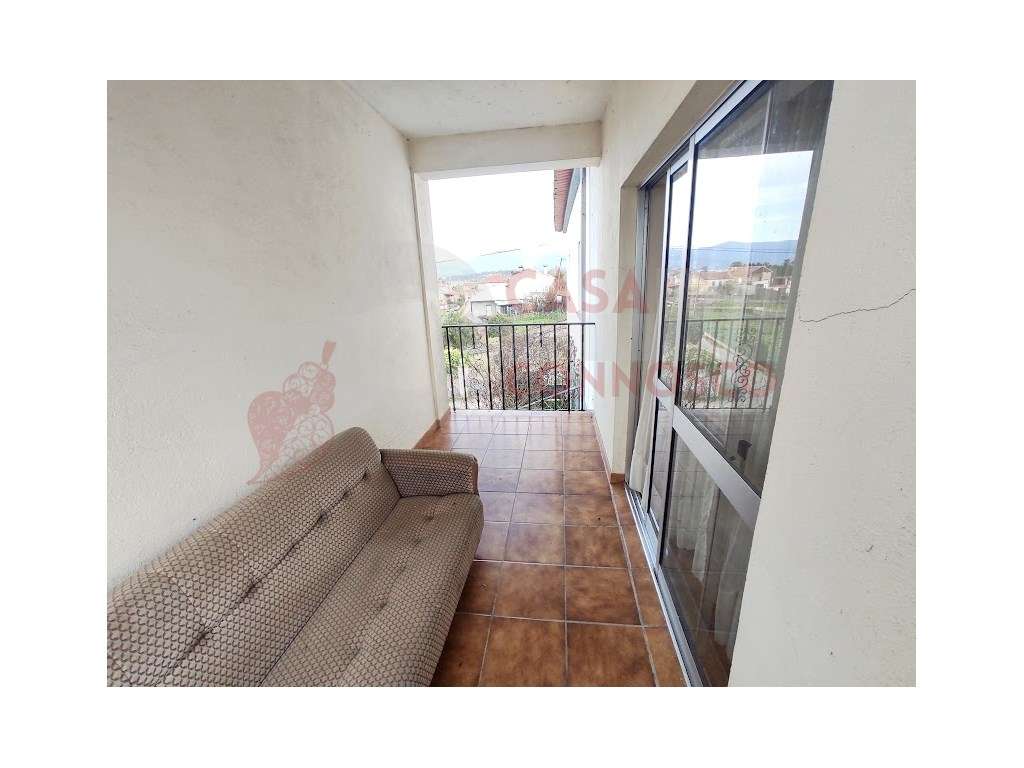 Moradia M4 com vistas fantásticas-18