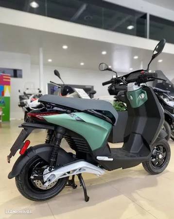 Piaggio @125 One Active 60 Km/H - 2