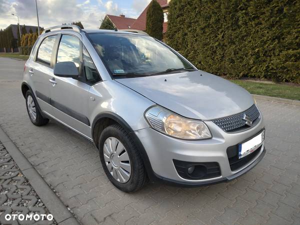 Suzuki SX4 1.6 Premium 4WD - 2