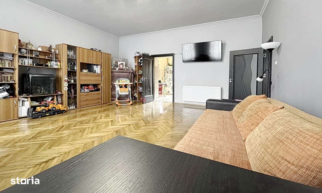 Suprafata Generoasa | Zona Centrala - Imagine principală: 3/11