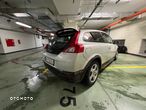 Volvo C30 2.0D Momentum - 11