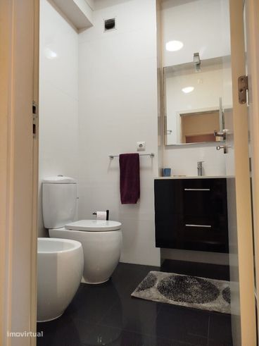Apartamento T4 no Centro da Cidade - Como Novo!-15
