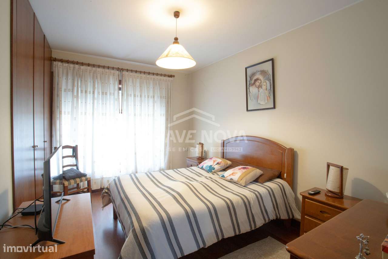 Excelente apartamento T2 em Oliveira do Douro-10