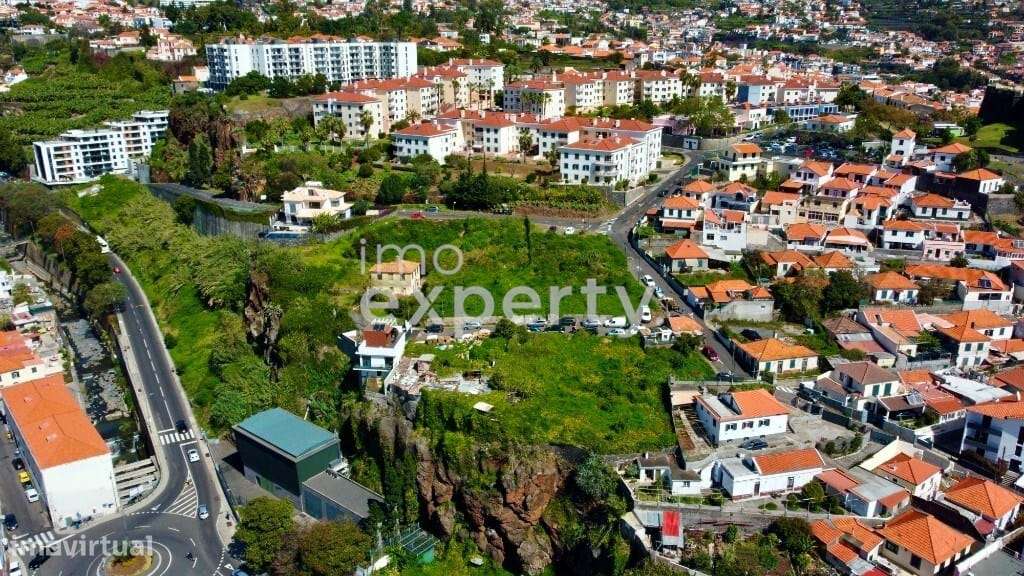 Lote de Terreno com 487 m2 para construção de moradia, Funchal-3